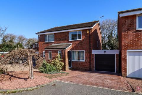 2 bedroom semi-detached house for sale, Oakworth Close, Halfway, Sheffield, S20