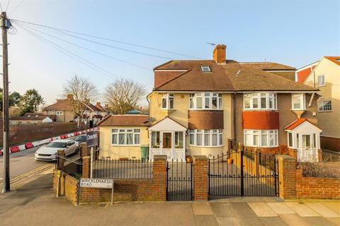 Wricklemarsh Road, London SE3