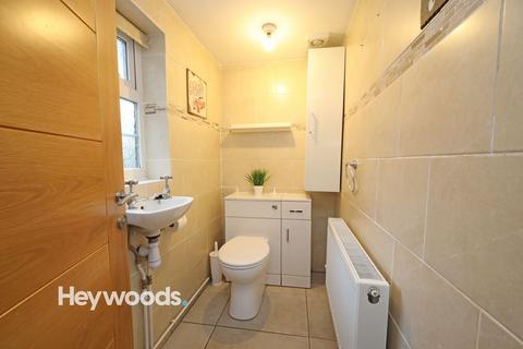 1 bedroom property to rent, Victoria Street, Basford, ST4