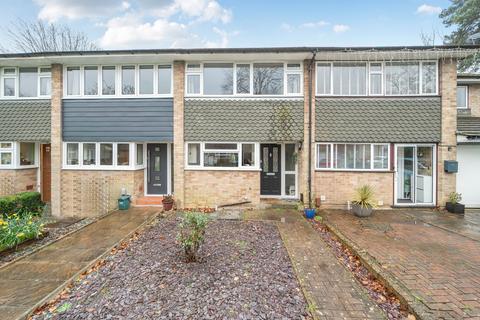Ryelands Close, Caterham CR3