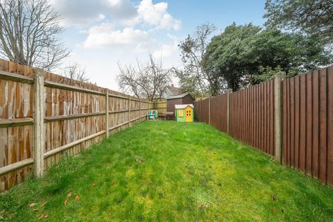 2 bedroom terraced house for sale, Ryelands Close, Caterham CR3