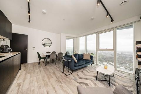 1 bedroom flat for sale, Portal Way, London W3