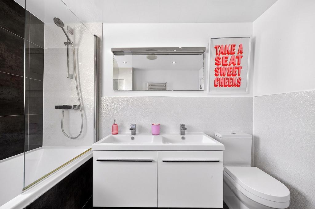 Family bathroom