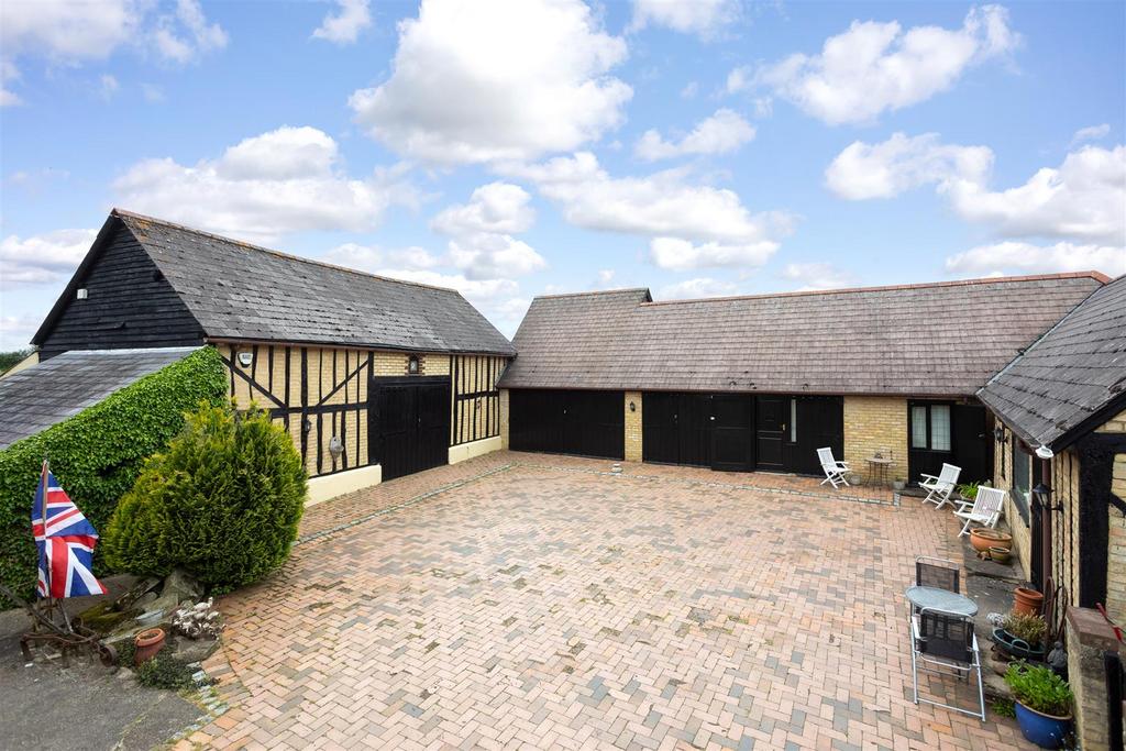 02-Clifton House Farm.jpg