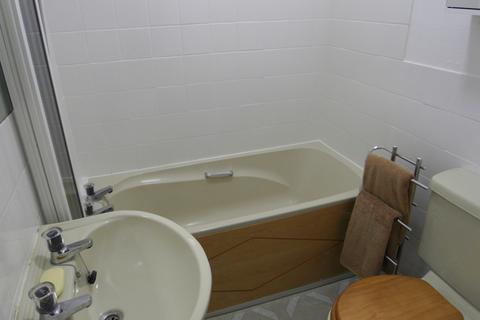 undefined, Studio flat in Westbrook Court