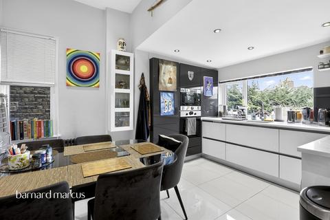 undefined, Linden Road, London