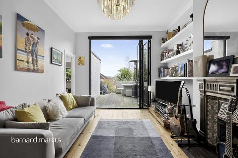 undefined, Linden Road, London
