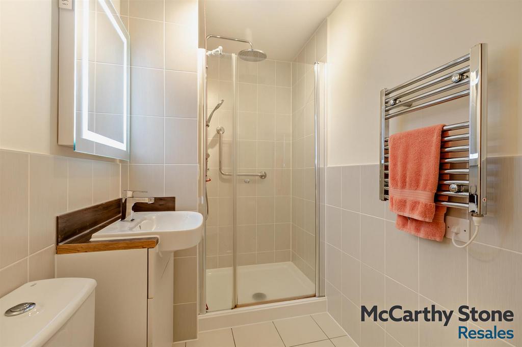 Further Shower Room
