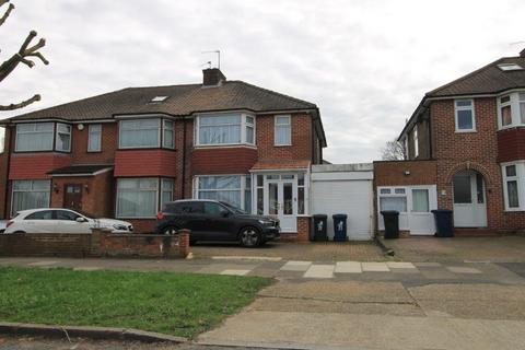undefined, Whitton Avenue East, Greenford UB6