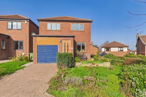 3 bedroom detached house for sale, The Farthings, Washington, NE37
