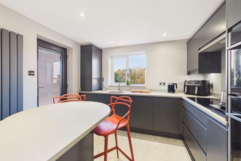 3 bedroom detached house for sale, The Farthings, Washington, NE37