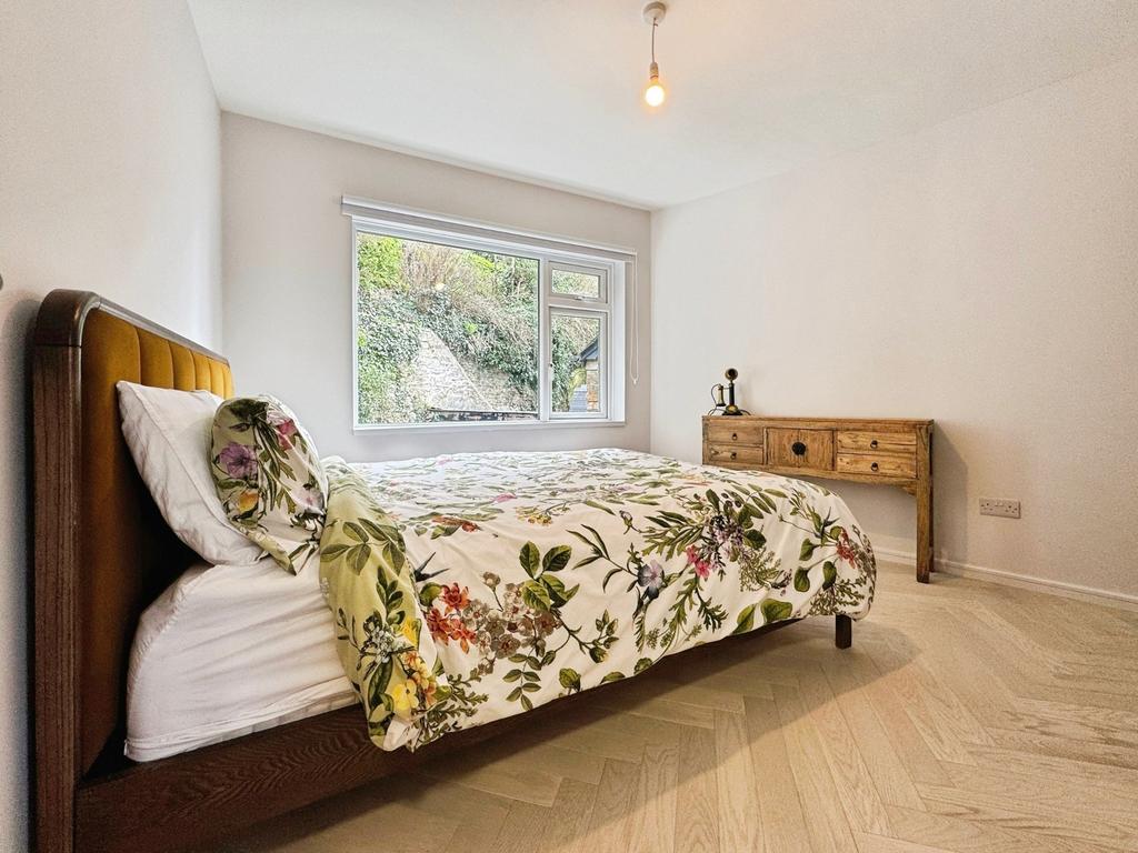 Pbox-IMG.jpg