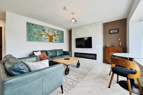 2 bedroom flat for sale, Barbican Hill, Looe, Cornwall, PL13