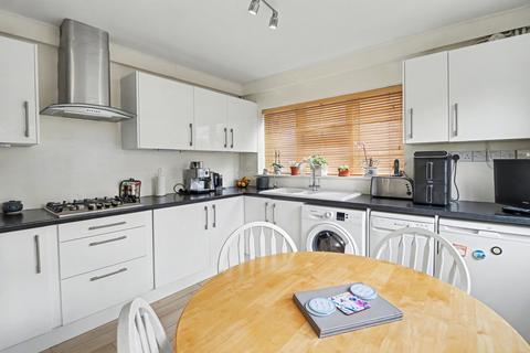 4 bedroom detached house for sale, Alexandra Road, Southampton SO30