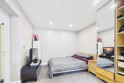 3 bedroom terraced house for sale, Tigel Mews, Norcot Road, Reading, RG30