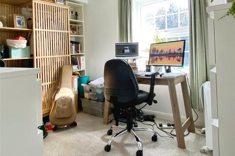 2 bedroom apartment for sale, Milton Gardens, Wokingham, Berkshire