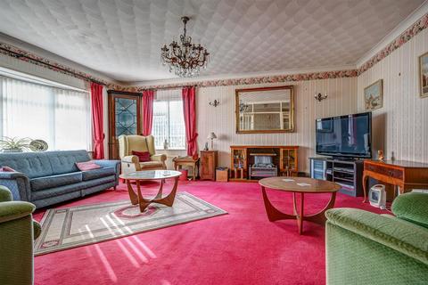 3 bedroom detached bungalow for sale, Links Road, Gorleston, Great Yarmouth