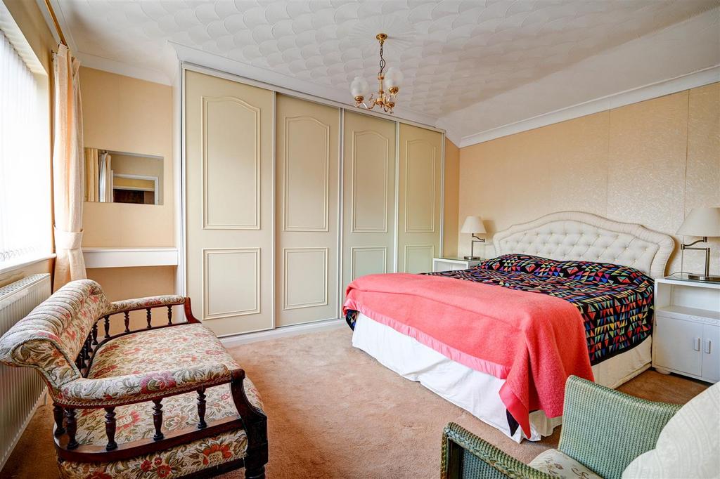 Bedroom 2.jpg
