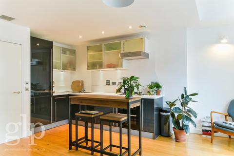 1 bedroom apartment to rent, Great Marlborough Street, Soho, W1F