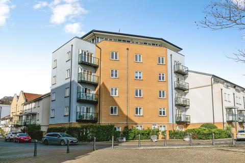 2 bedroom flat for sale, Lockside, BRISTOL, Avon, BS20