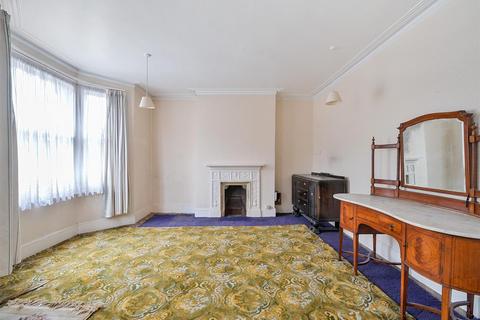 undefined, Plympton Avenue, London NW6