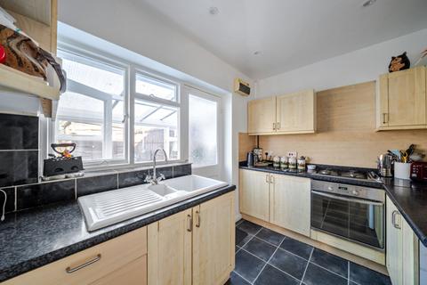 undefined, The Slade, Clapham, Bedford