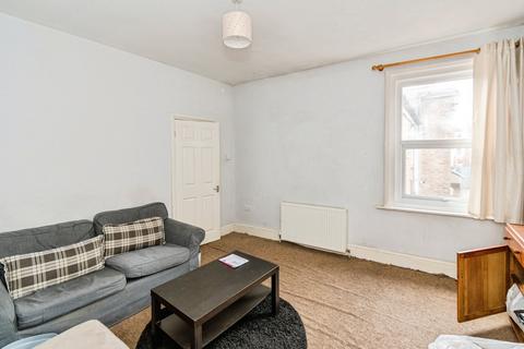 2 bedroom flat for sale, Portswood Road, Southampton, Hampshire, SO17