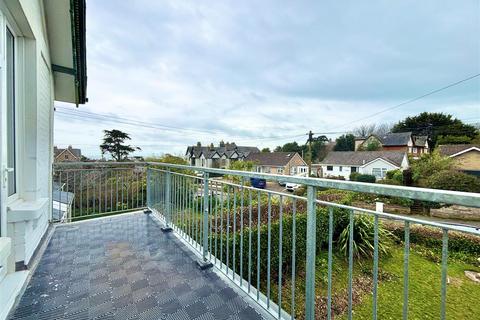 3 bedroom apartment to rent, Gate Lane, Freshwater Bay