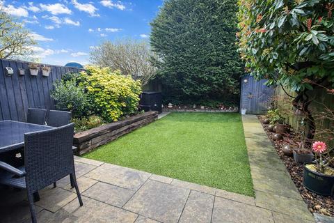 3 bedroom terraced house for sale, Toms Lane, Kings Langley WD5