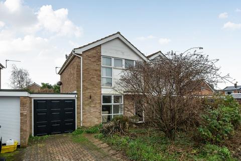 3 bedroom semi-detached house for sale, Sidlesham Close, Hayling Island, PO11