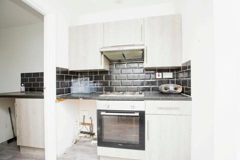 2 bedroom apartment for sale, Cumberland Close, West Yorkshire HX2