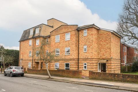 1 bedroom apartment for sale, Crescent Road, Wimbledon SW20