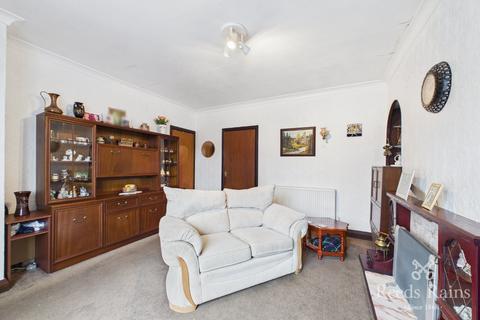 3 bedroom terraced house for sale, Hallowmoor Road, Sheffield S6