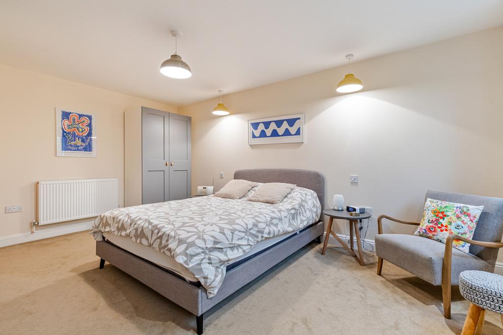 22 Bedroom