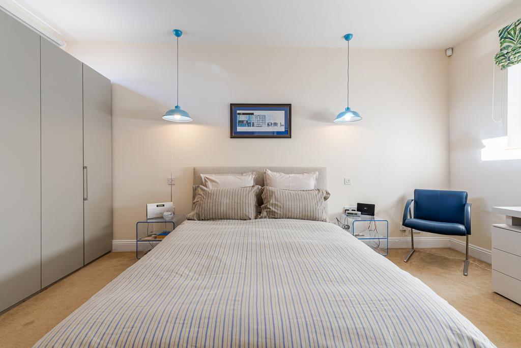 20 Bedroom