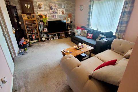 undefined, Lamberton Drive, Wrexham LL11