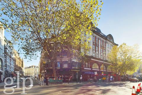 undefined, Shaftesbury Avenue, W1D