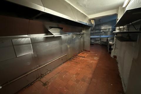 Retail property (high street) for sale, Bridge Road r East Molesey KT8 9HA