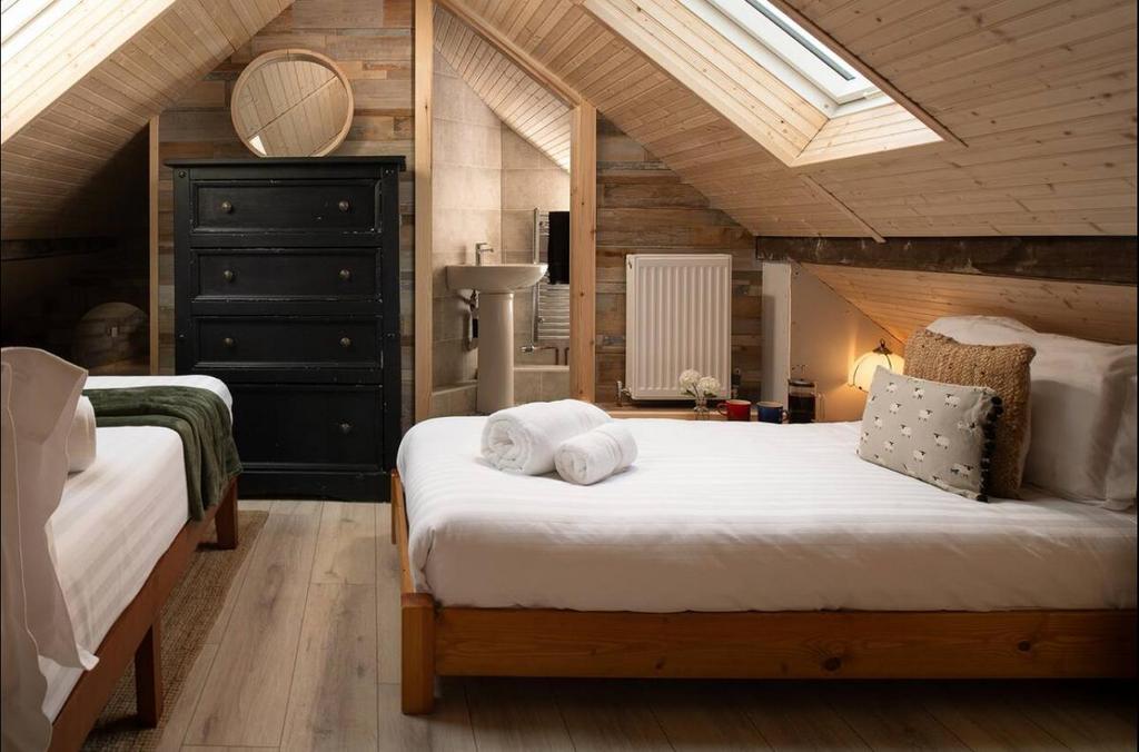Loft 2.jpeg