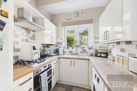 2 bedroom end of terrace house for sale, Greville Road, Hastings
