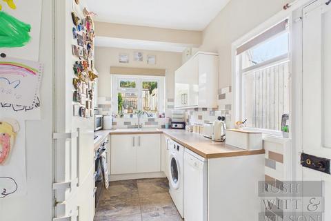 2 bedroom end of terrace house for sale, Greville Road, Hastings