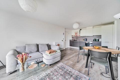 2 bedroom apartment for sale, George Street, Ashford