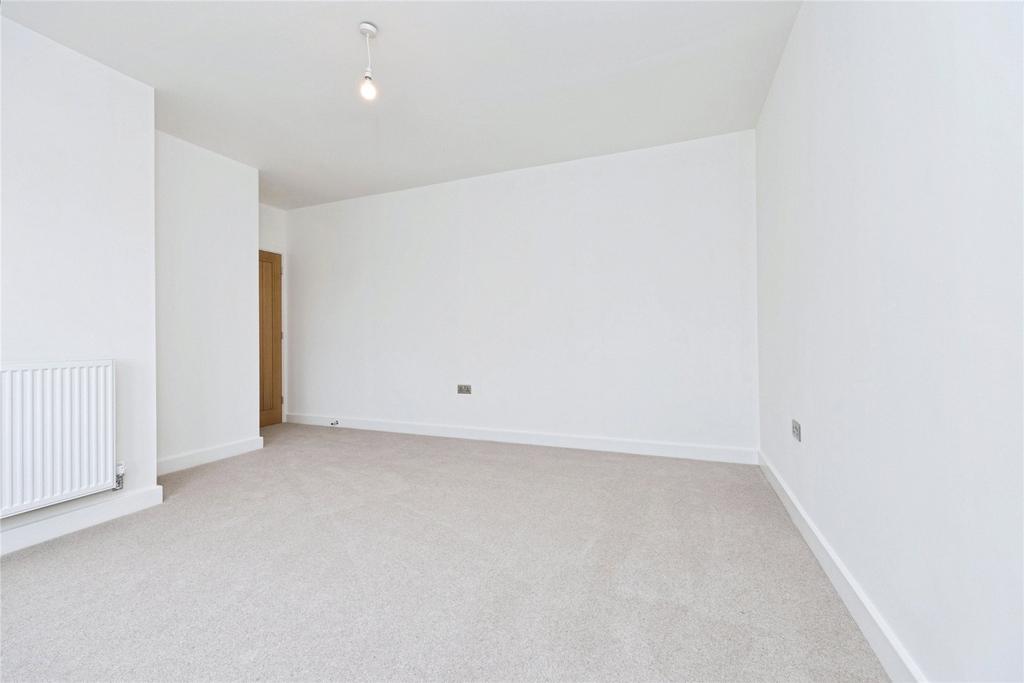 Bedroom Two (2)