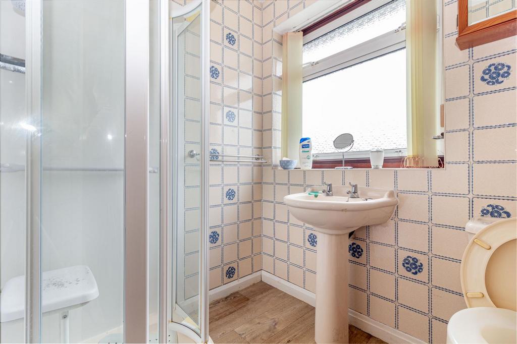 Bathroom-1.jpg