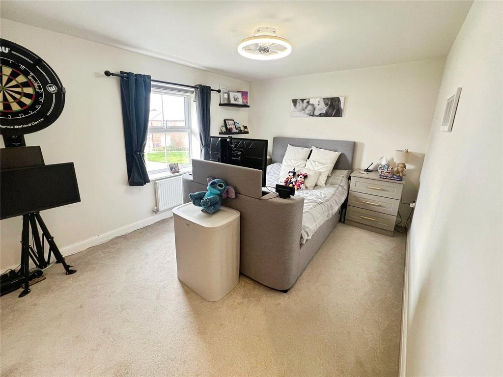 Main Bedroom