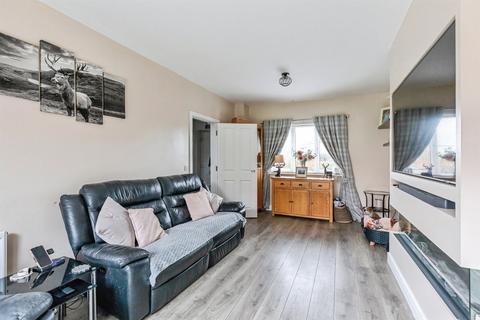 undefined, Holdenby Drive, Raunds