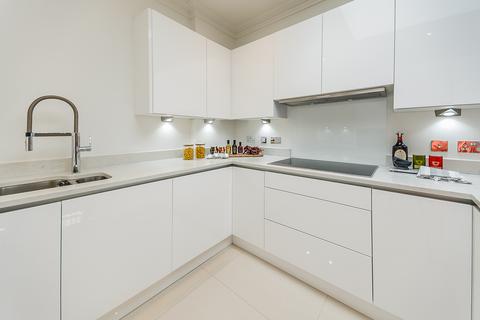 2 bedroom apartment to rent, Rainville Road, London, W6