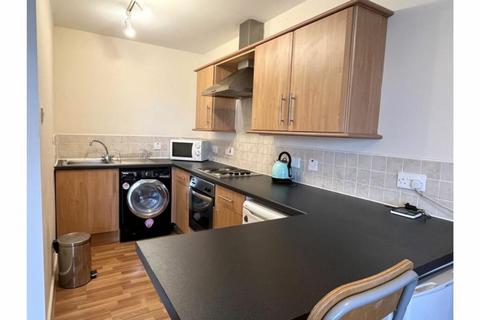 2 bedroom apartment to rent, Gilmartin Grove, Liverpool, L6