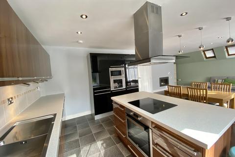 undefined, Heathfield Terrace, LEEDS