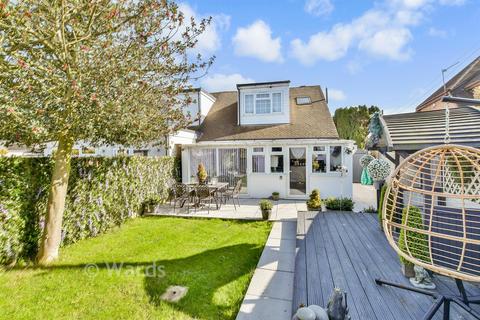 3 bedroom semi-detached house for sale, Hever Avenue, Sevenoaks TN15
